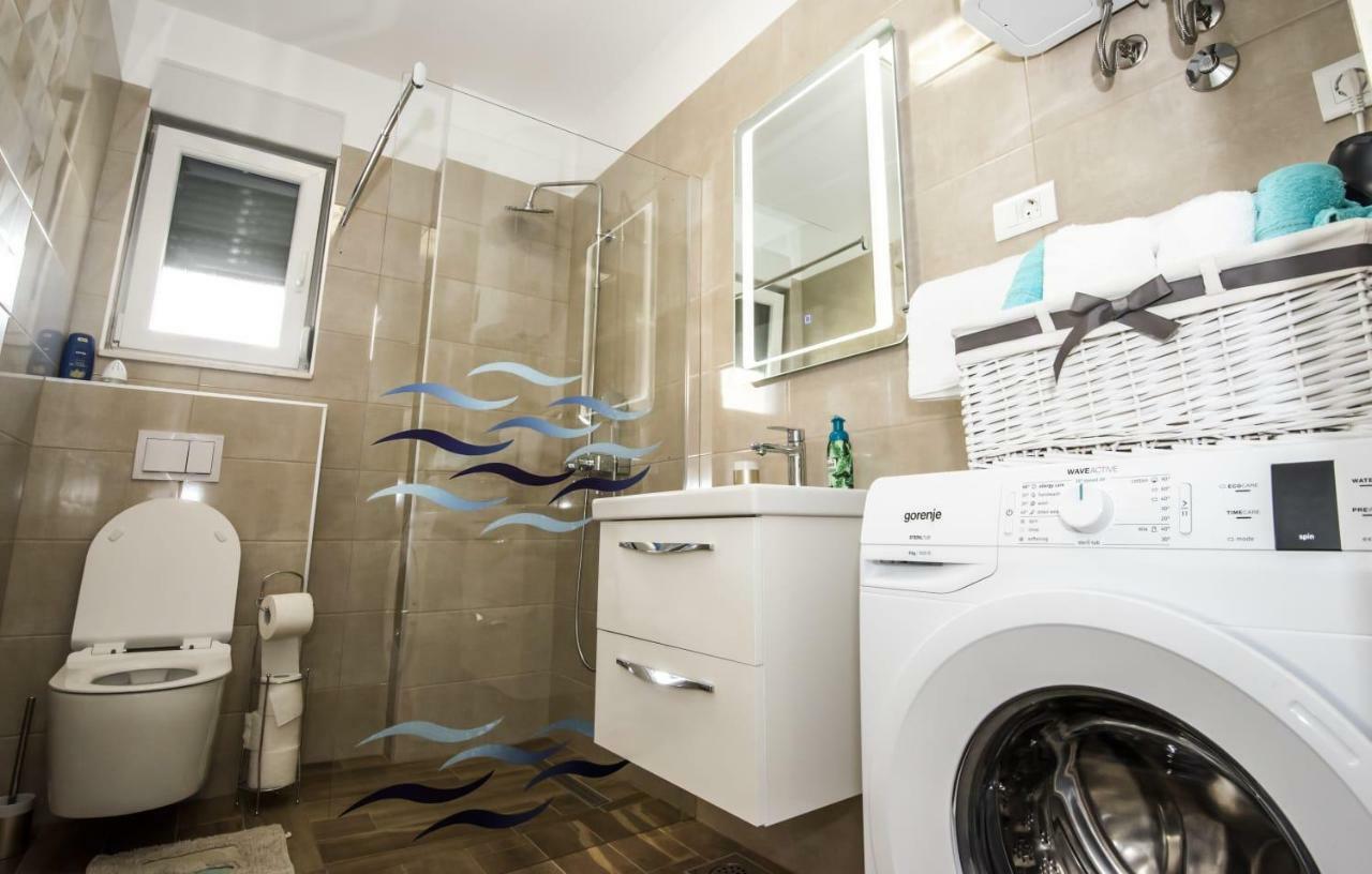 Blue Pearl Apartment Rogoznica  Exterior photo